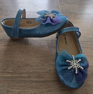 Blue Glitter Kids Shoes with Snowflake Design